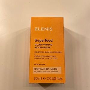 Elemis superfood glow priming moisturizer
